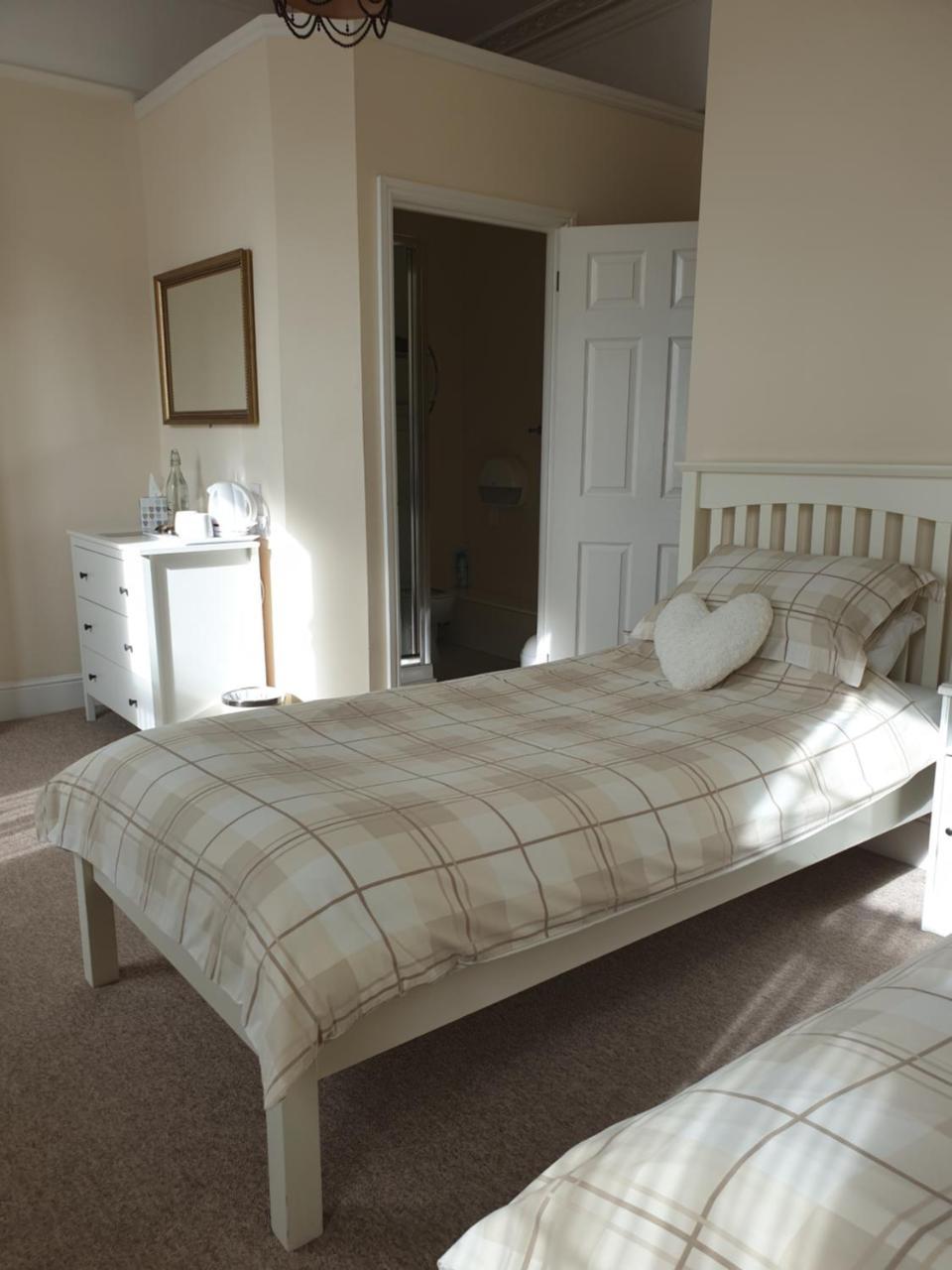 Crofton Guest House Weymouth Ngoại thất bức ảnh