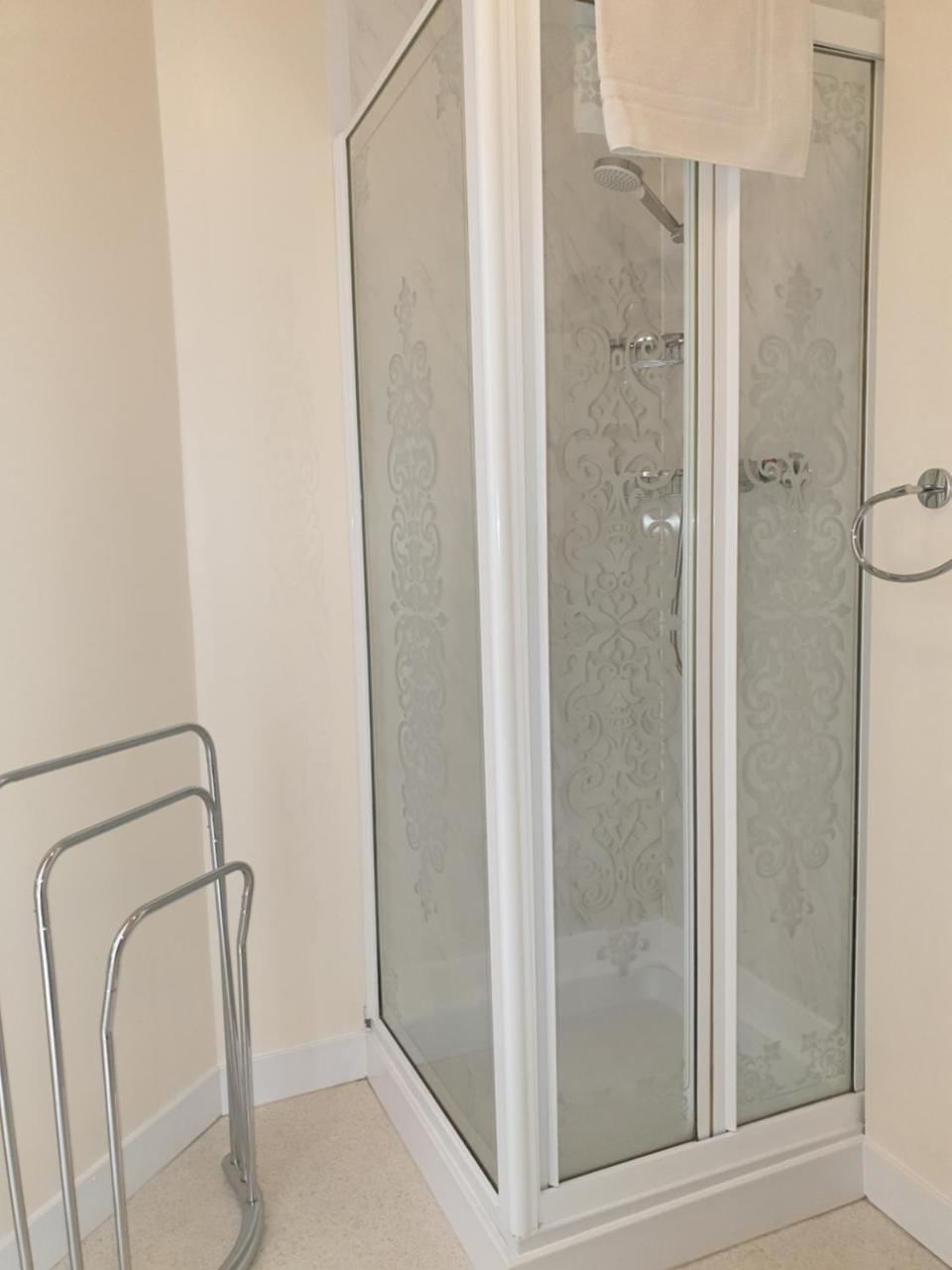 Crofton Guest House Weymouth Ngoại thất bức ảnh